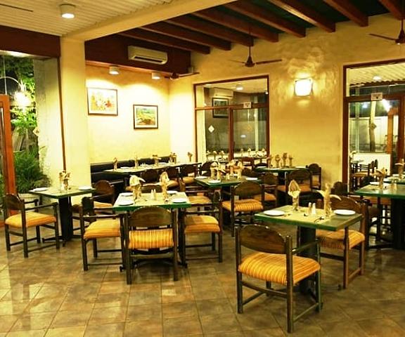 Hotel Sadanand Gujarat Ankleshwar Restaurant